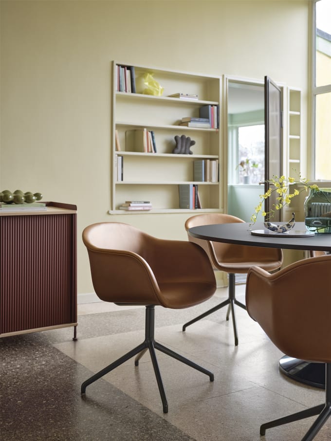 Muuto Midst Tafel - Black Linoleum/Black - Ø 160 cm