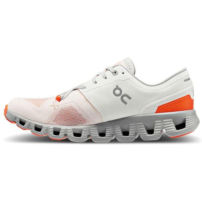 ON Cloud X 3 Ivory Alloy Dames Sneakers Crème 60.98252 36.5 white