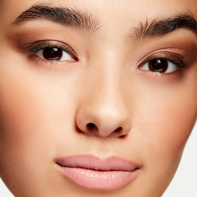 M.A.C Eye Kohl in Teddy - Luxe Oogpotlood voor Indrukwekkende Definities