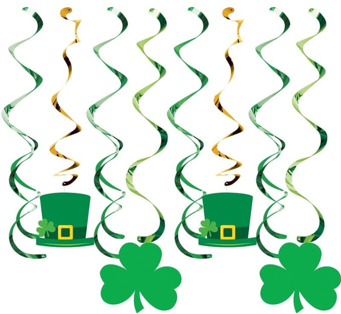 8 hangende slingers met 4 St. Patrick's Day kartonnen borden, 90 cm