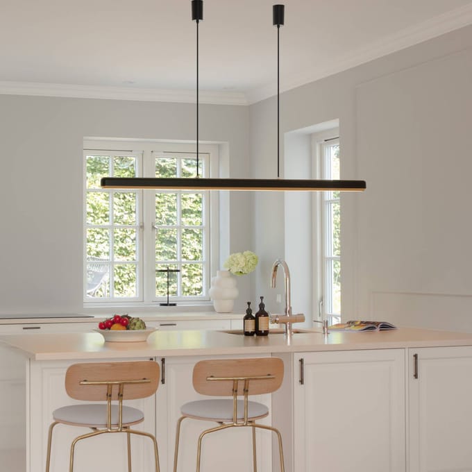UMAGE LED hanglamp Hazel Branch, zwart/messing, 150 cm