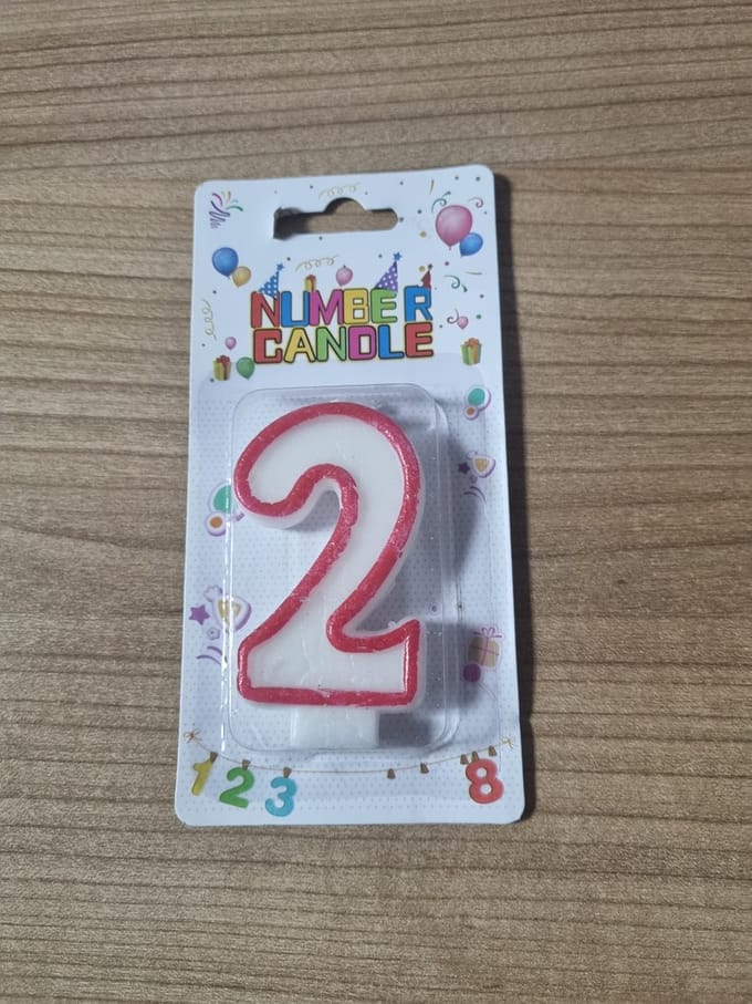 Eda Verjaardag kaars, 2  Jaar