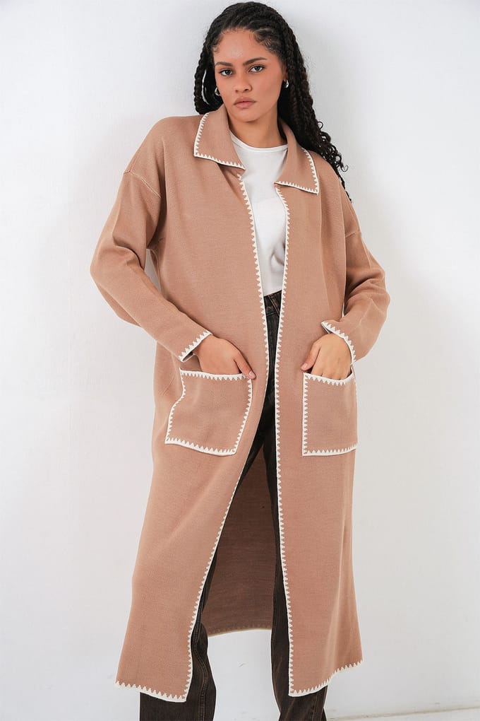 Lange Brei Cardigan met Steekdetails