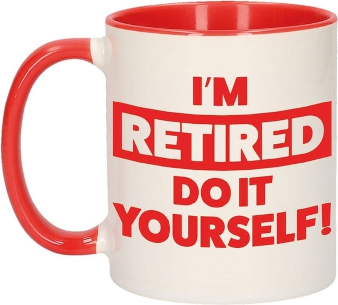 Pensioen kado mok / beker rood - Im retired do it yourself - 300 ml - VUT