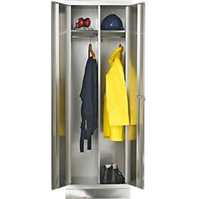 Locker - RVS - B 800 x D 500 x H 1800 mm - met hoedenplank en kledingstang - met sokkel - RVS