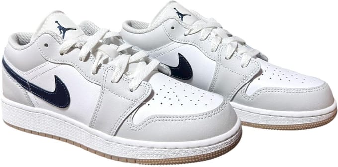 Air Jordan 1 Low (GS) - Sneakers - Maat 38