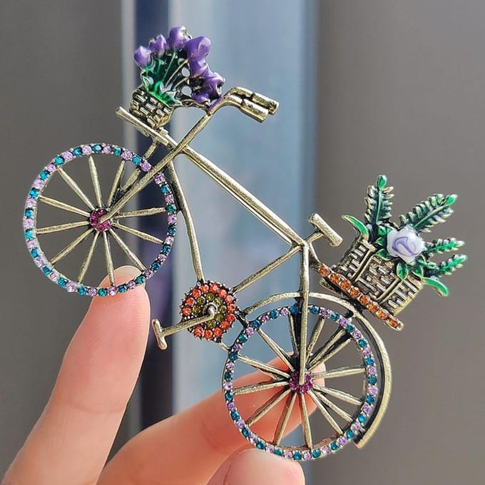 Dames Nieuwigheid Retro Strass Creatieve Fiets Broche Mode Speld Dames Kledingaccessoires Fietsen Corsage gray
