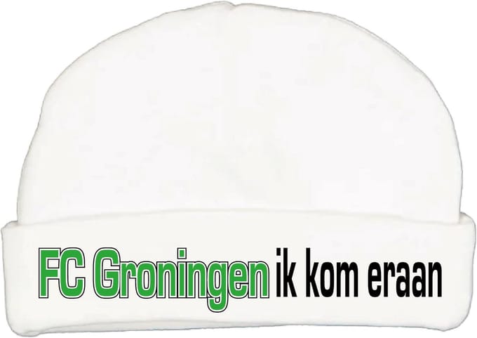 Babymutsje met de tekst: FC Groningen ik kom eraan !