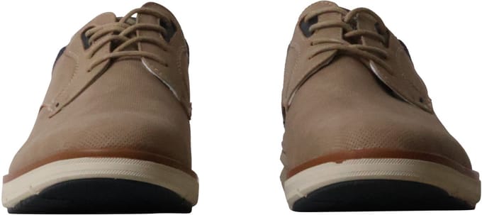 Sneakers met veters