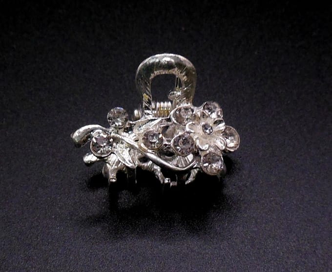 Haarklem metaal klein bloem met strass