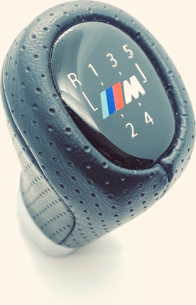 BMW M stijl pook - versnellingspook 5 versnellingen - M look - geperforeerd leder - e87 e88 e81 e82 e90 e91 e92 e93