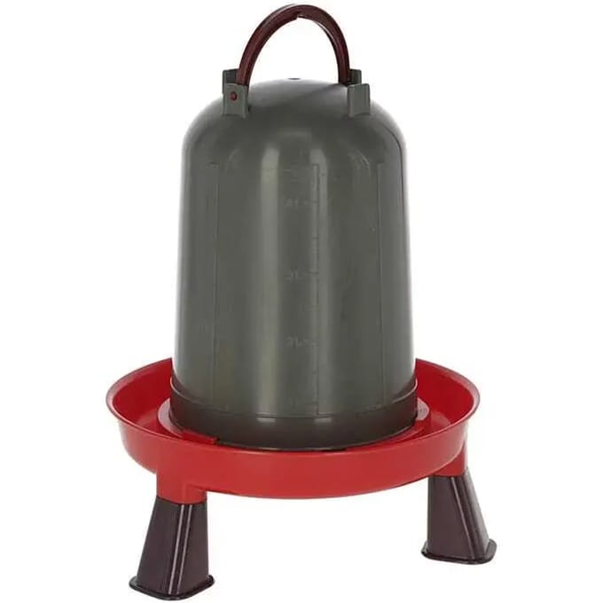 Gerecycleerde waterbak met kippenstand Kerbl