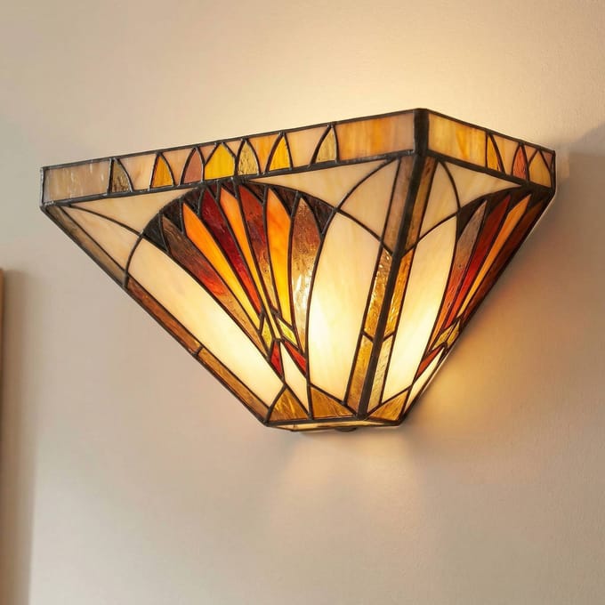 Artistar Amalia - wandlamp in wandlamp Tiffany stijl