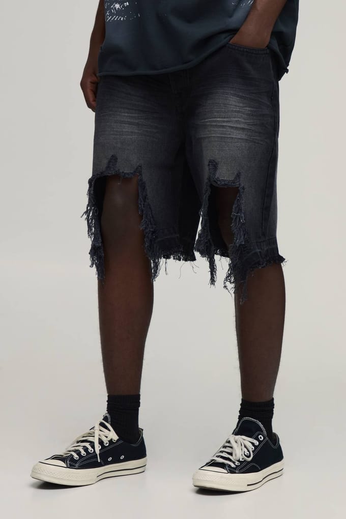 Relaxed Fit Stijve Extreem Gescheurde Denim Shorts | Washed Black | Size 32