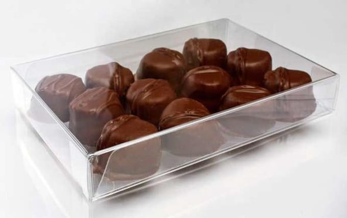 Plastic Gift Boxes for Chocolates 13x2.5x18.1cm with Insert (100 pieces)