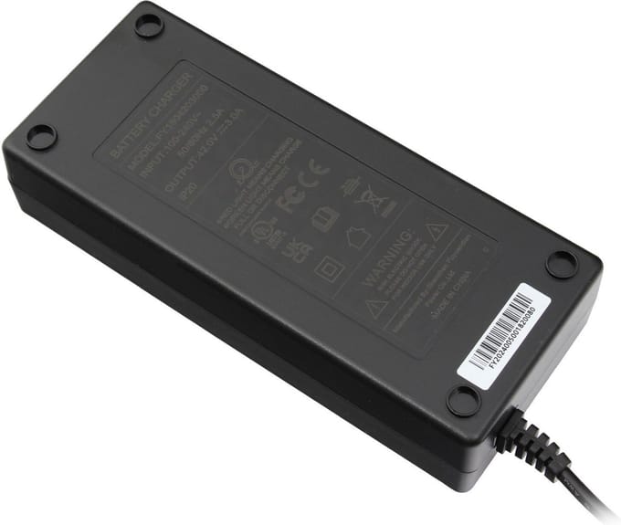 Acer 150815000550 oplader 126W - vierkant