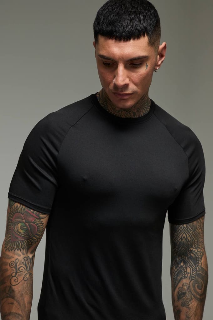 Tall Men's Active Lightweight Essentials Gym Muscle Fit Raglan T-shirt | Black | Size Medium