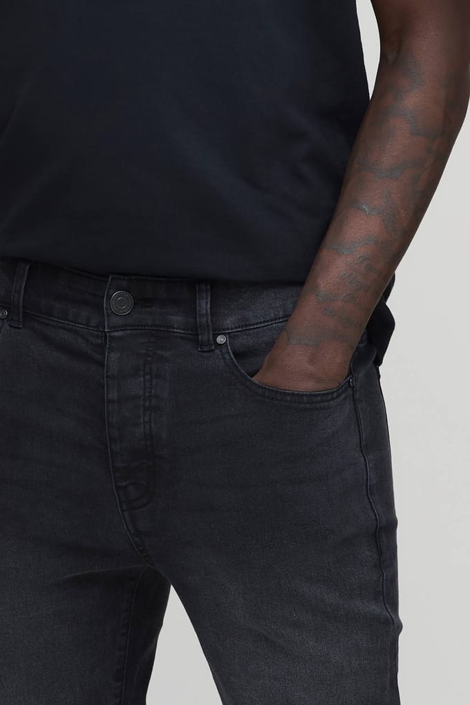 Essential Skinny Fit Stretch Jeans | Washed Black | Size 48S