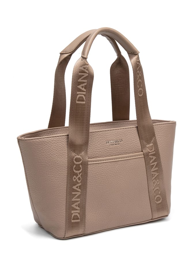 Diana&Co Handtas Women