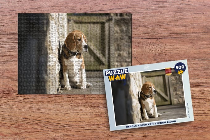 Puzzel Beagle tegen een stenen muur - Legpuzzel - Puzzel 500 stukjes