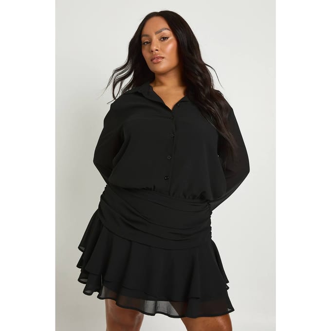 boohoo Dames Plus Ruche Mini Rok Shirtjurk | Zwart | Maat: 46