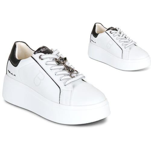 Lage Sneakers Tosca Blu CLARA