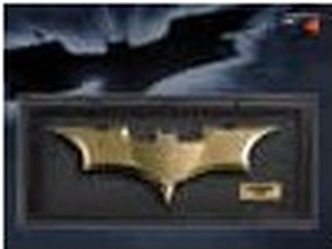The Dark Knight Rises - Batman Batarang Replica