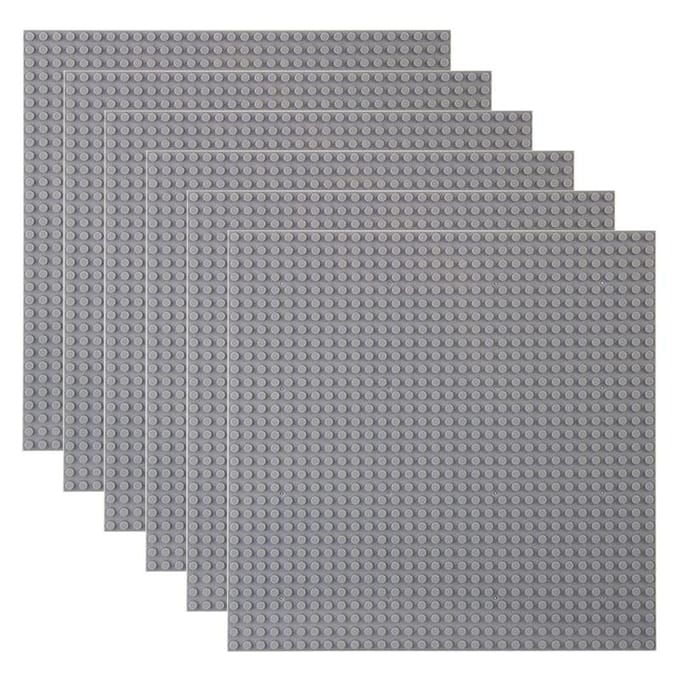 6 pièces 32x32 Briques de construction de base de plateforme idéales pour les tables d'activités sont assemblées sur des accessoires en coussin. 32x32 gray