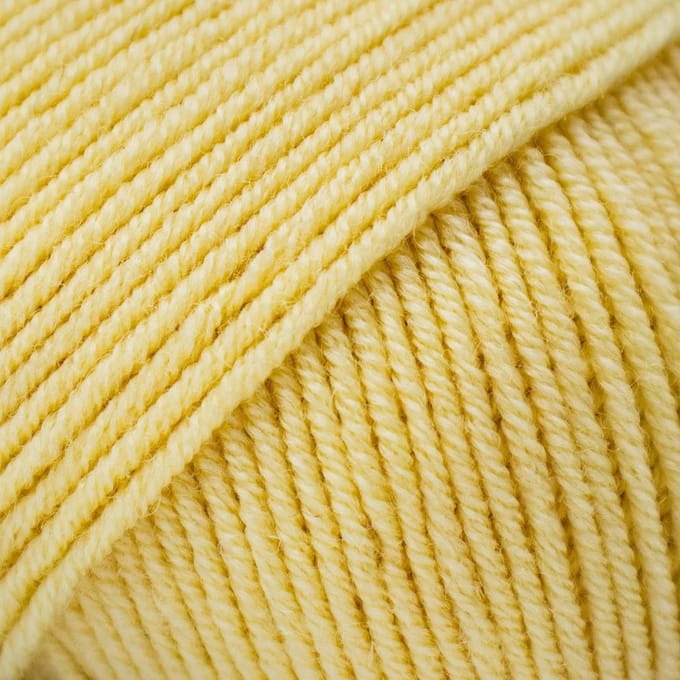 Brei/Haakgaren Premium Merino Luca-s - kleur 21 - Yellow - Geel