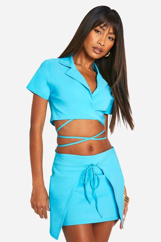 boohoo Dames Super Stretch Cropped Blazer met strik in de taille | Azuurblauw | Maat: 36