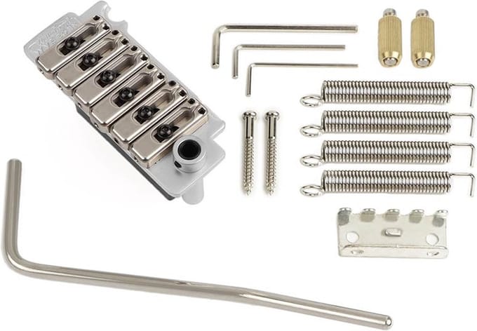 Wilkinson WVS50IIK/CS Tremolo met Chroom Satijnen Afwerking