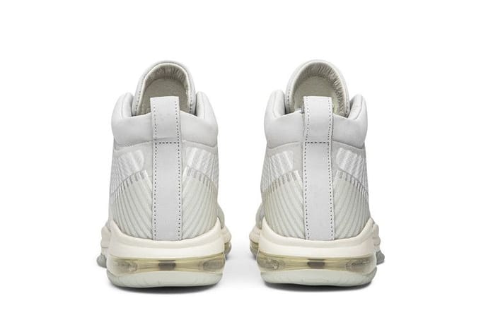 Nike LeBron Icon John Elliott Summit White 42.5 white