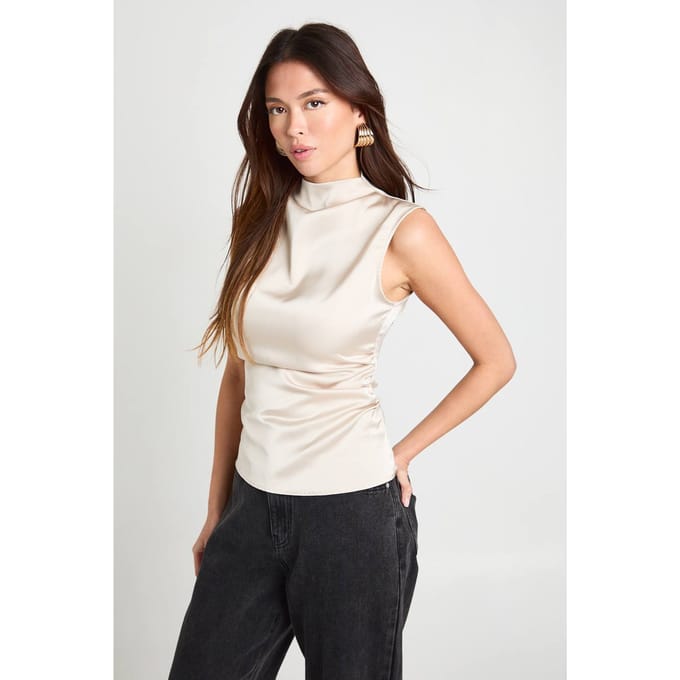 boohoo Dames Satijn top met hoge hals en geplooide afwerking | Oyster | Maat: 8