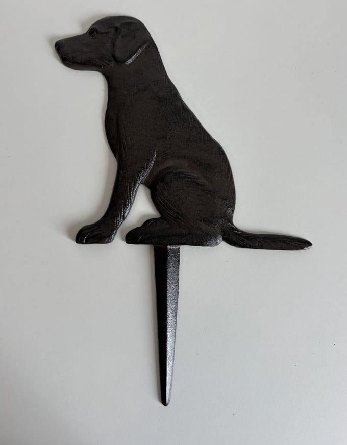 Gietijzer hond tuinprikker