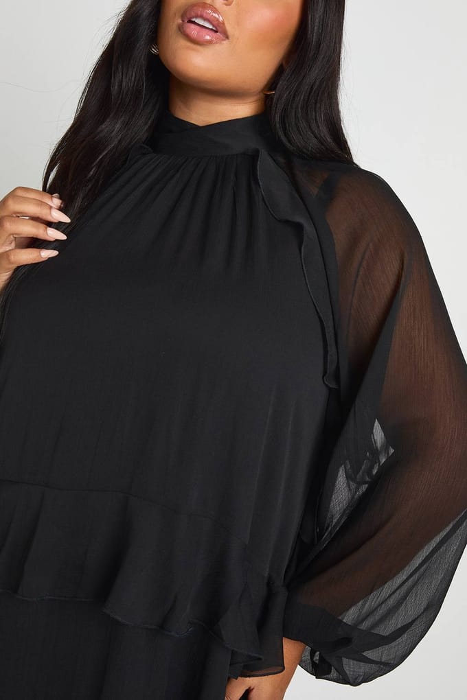 boohoo Dames Plus chiffon smockjurk met ruches | Zwart | Maat: 46