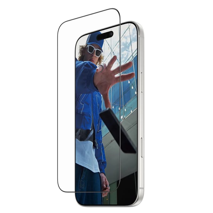PanzerGlass Screenprotector geschikt voor Apple iPhone 17 Pro Max Glazen | PanzerGlass FastFit Screenprotector - Case Friendly