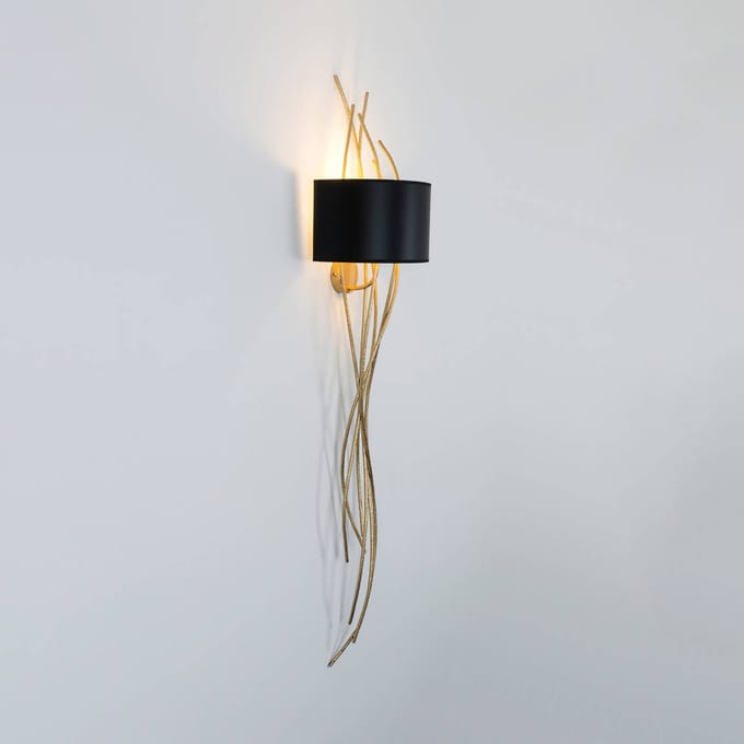 Holländer Elba lungo wandlamp, goud/zwart, hoogte 144 cm, ijzer