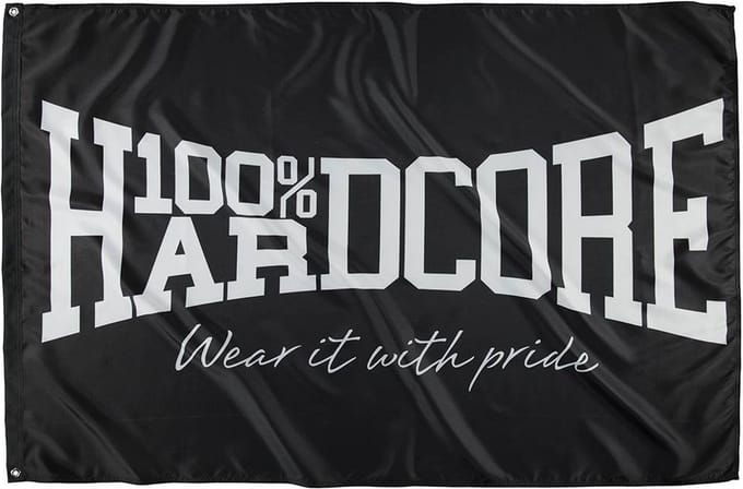 100% Hardcore Vlag Wear it
