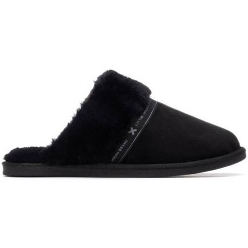 XTI 144572 Huisslippers - ZWART