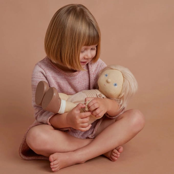 Olli Ella Dinkum Doll Petal