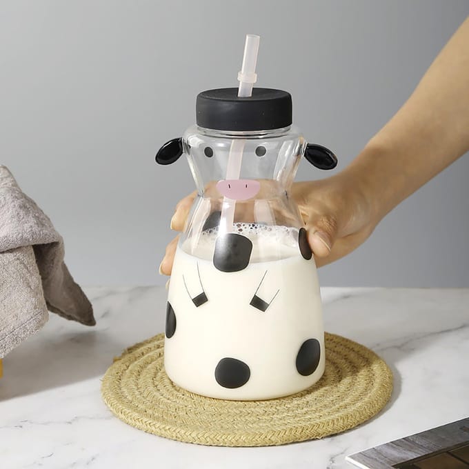 Tasse créative en verre avec paille en forme de vache, 600 ml white