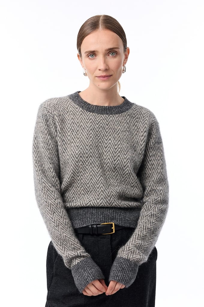 Knitted Nine Pullover Antra Maat: L | Gebreide Truien Outlet | Dames | Grijs