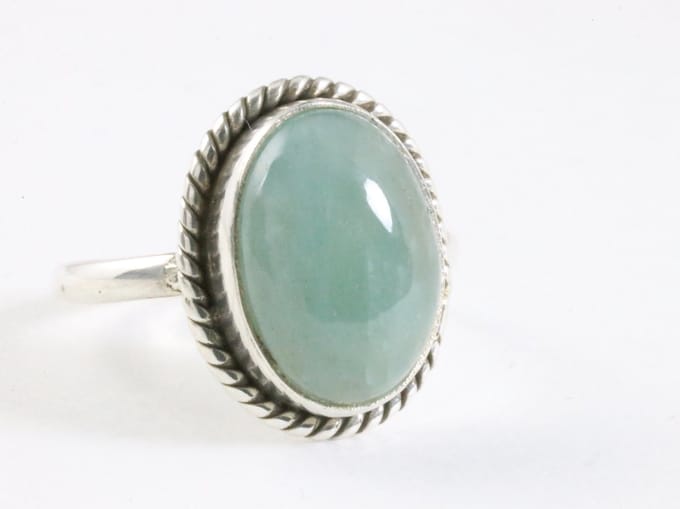 Bewerkte ovale zilveren ring met aquamarijn - maat 19