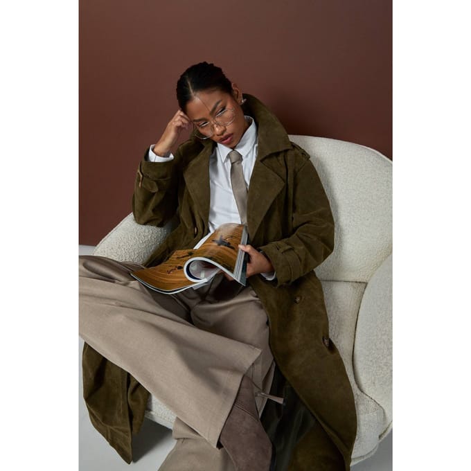 boohoo Dames Faux Suede Trenchcoat | Khaki | Maat: 16
