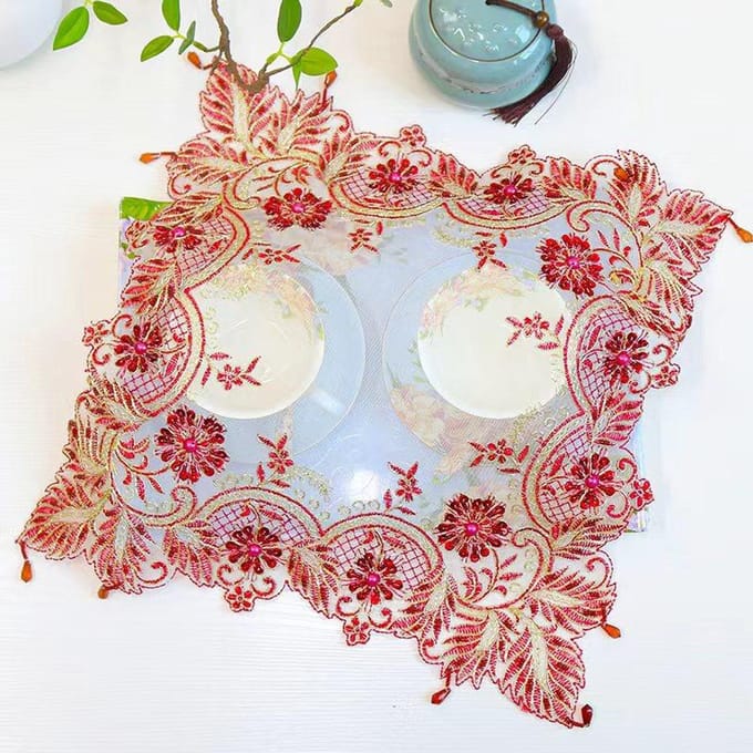 Nappes de table brodées de fleurs de perles de haute qualité, couverture de table de mariage, décoration et accessoires de table de cuisine pour Noël square 38cm beige