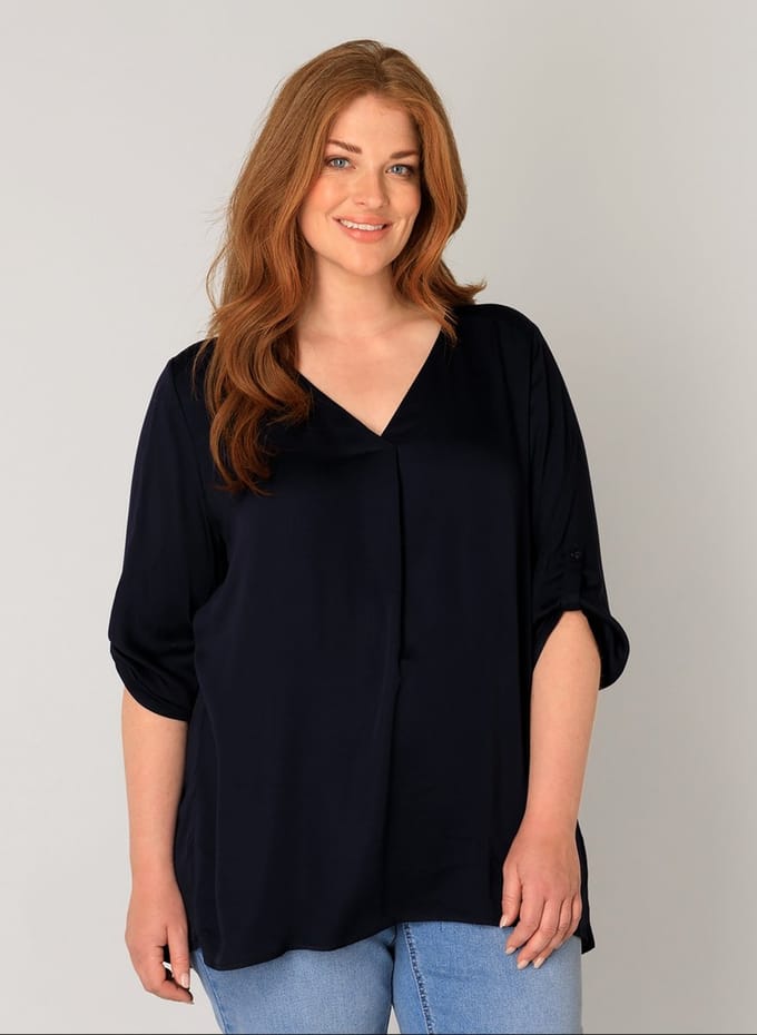 BASE LEVEL CURVY Yanina Blouse - Dark Blue - maat 5(58/60)