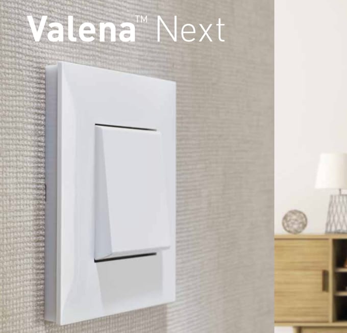 Legrand starterskit met Gateway en RF-bedieningswip voor scenario vertrek/aankomst - Valena Next with Netatmo Wit Opaal (741800)