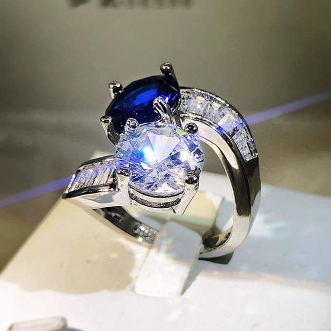 Individuele Minderheid Mix Kleur Helder Luxe Luxe Luxe Gevoel Geplateerd Platina Ring Opening adjustable gray