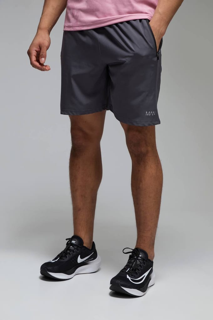 Men's Active Regular Fit Stretch Geweven 7inch Short | Charcoal | Size XS