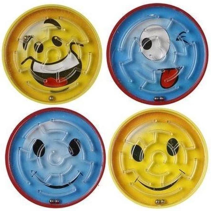 24 stuks smiley geduldspelletjes / uitdeelcadeautjes  Pippashop